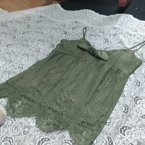 No Boundaries Size 11/13 Lace Camisole Olive Green